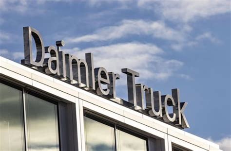 Vor Börsengang Betrug mit Daimler Truck Aktien Wirtschaft
