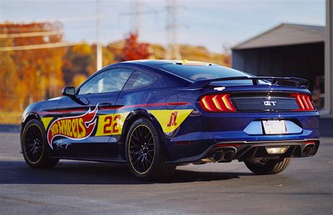 nascar racer sets record for longest hot wheels track