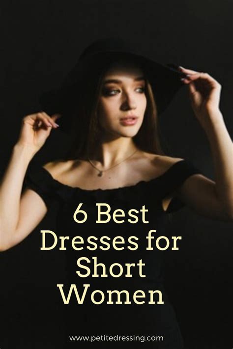 Im 52″ These Are The 8 Best Dresses For Short Women Petite