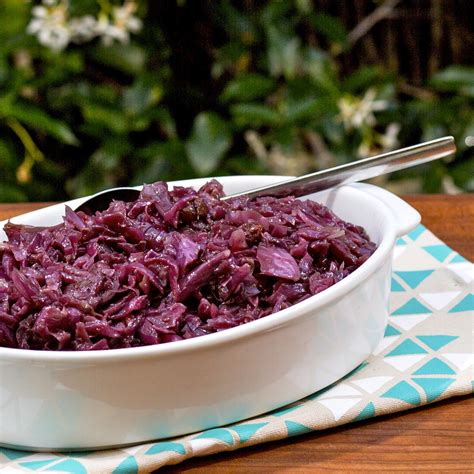 Sweet N Tart Braised Red Cabbage With Apple And Raisins Aip