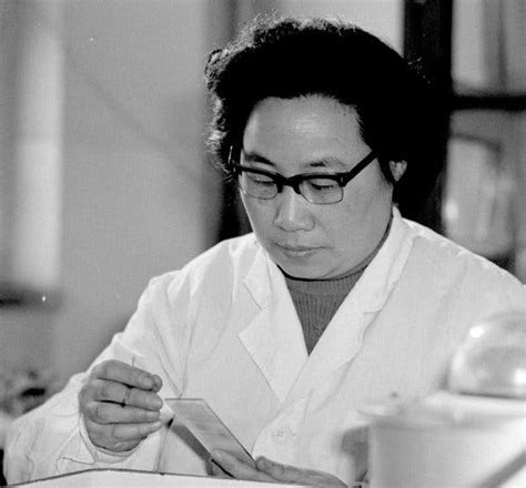 Answering An Appeal By Mao Led Tu Youyou A Chinese Scientist To A