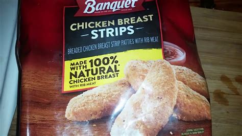 These spicy chicken tenders are ridiculously delicious! food review: banquet chicken breast strips - YouTube