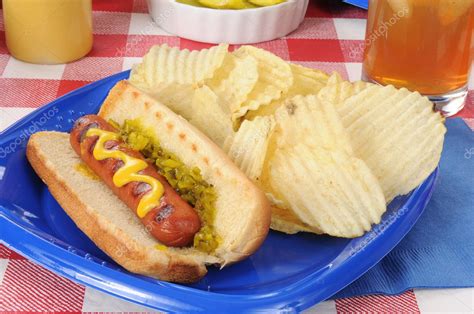 Hot Dog And Chips Stock Photo By ©msphotographic 10970328