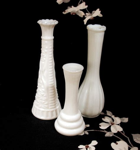 Vintage Milk Glass Bud Vases Set Of 3