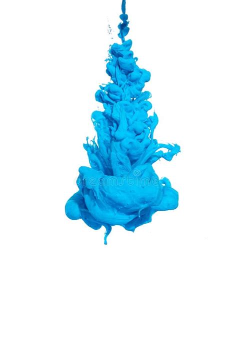 Mancha De Pintura Azul Tinta En El Agua Foto De Archivo Imagen De