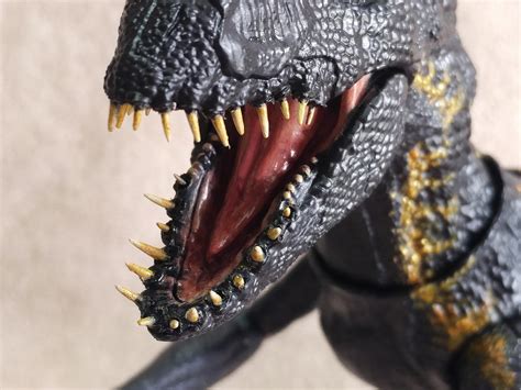 Dinosaurio Del Mundo Jurassic Grab N Growl Indoraptor Ubicaciondepersonascdmxgobmx