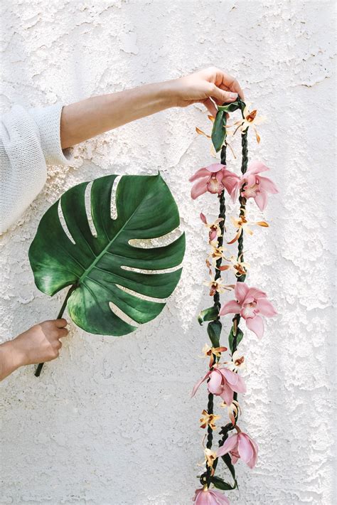 Ti Leaf Lei By Tropical Lei Maker In California Hakus And Love