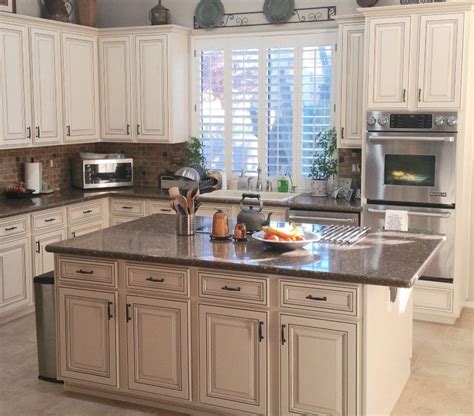We carry an abundant inventory of our two most popular lines of cabinets from smart cabinetry. Better Than New Kitchens | Arizona Kitchen Cabinet ...