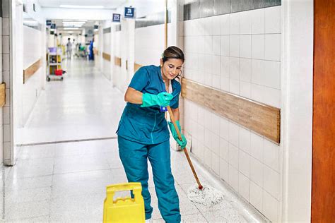 Empleada Para Servicios De Limpieza En Hospital Jornada Completa