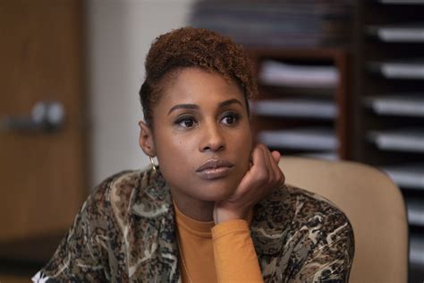 How Issa Raes ‘insecure Hairstyles Illustrate The Plot According To