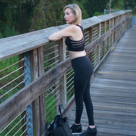 Can You Wear Leggings Over 50