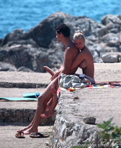 Sexy Couple At The Nude Beach Pussyplease