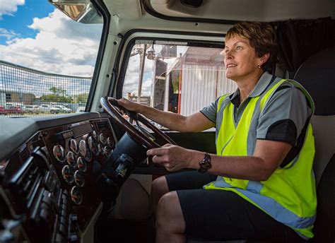 Women Truck Drivers Tips To Help You Succeed In This Career Women