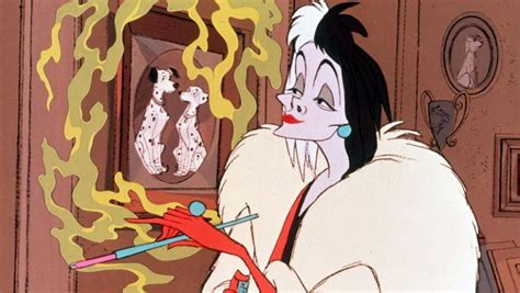 Emma Stone Says Becoming Cruella De Vil Was Difficult Due To Disney S Smoking Ban In Its Films