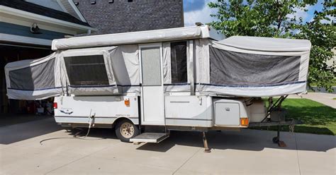 2004 Fleetwood Bayside Folding Trailer Rental In Maple Grove Mn