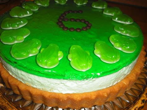 Maybe you would like to learn more about one of these? moppeline123: Rezept: Froschtorte - Wackelpuddingtorte ...