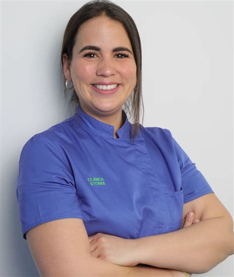 Nieves María González Pedrosa Clínica Dental Stoma