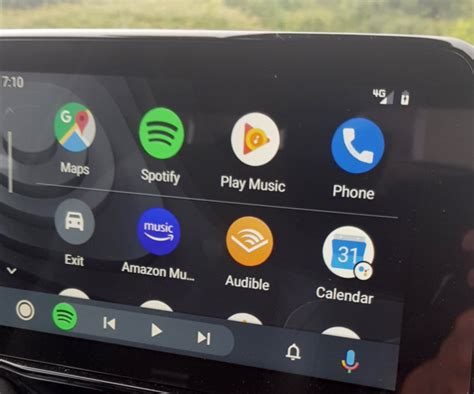 Android Auto's fresh new interface is finally starting to roll out