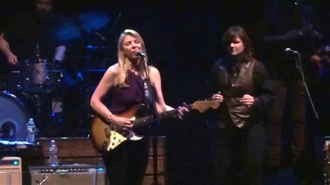 Angel From Montgomery With Sugaree Tedeschi Trucks Band With Amy Ray 1222016 Youtube