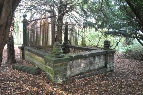 The campaign to save kirklees priory leave a reply. My adventures: Robin Hoods grave