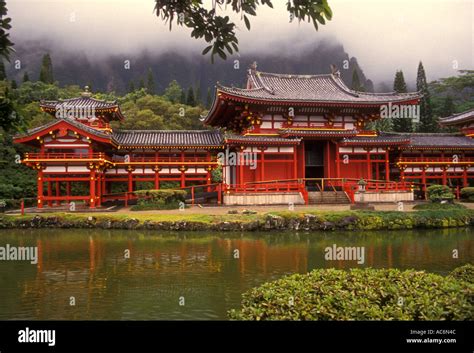 Byodo In Temple Buddhist Temple Koi Pond Valley Of The Temples