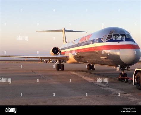 Aircraft Ground Operations Stock Photo Alamy