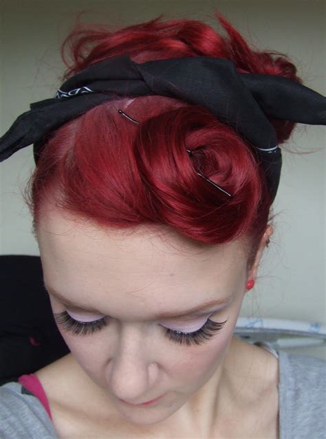 Hair pin ups (tm) are perfect for anyone that uses hair pins and bobby pins. Stay Beautiful: Robyn's Rockin Retro #3: Cheaters Pin-Up Hair