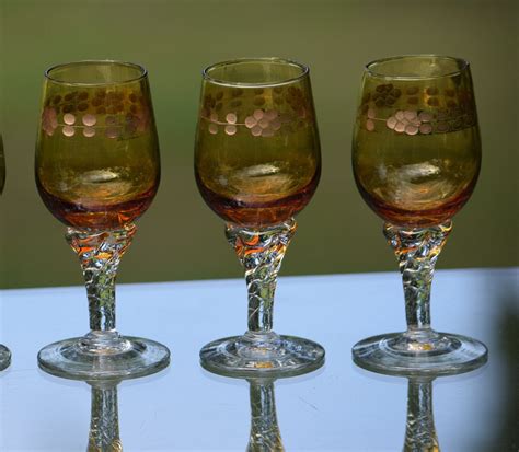 Vintage Etched Port Wine Liquor Cordial Glasses Set Of 5 Vintage