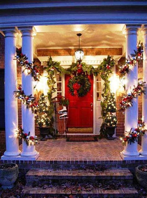 25 Amazing Christmas Front Porch Decorating Ideas Instaloverz