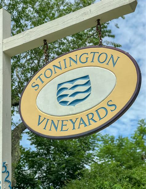 Stonington Vineyards The Connecticut Wine Trail Shorelines