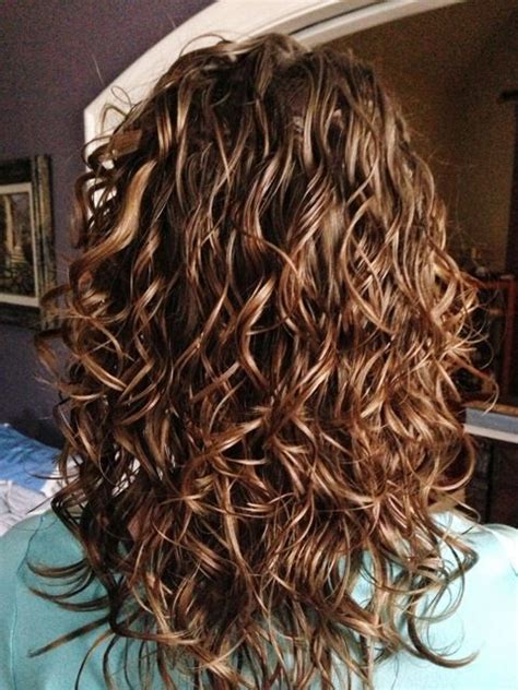 50 Best Curly Hairstyles For Women Permed Hairstyles Medium Length
