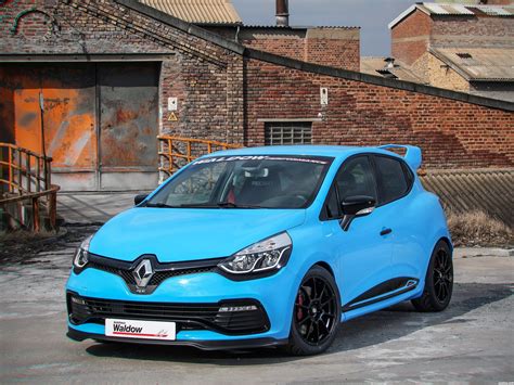 Maybe you would like to learn more about one of these? Fotos de Renault Clio R.S. by Waldow 2016