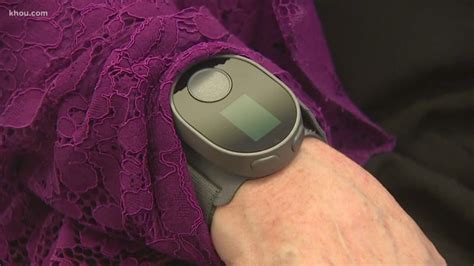 New Device Helps People With Tremors
