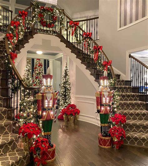 25 Beautiful Staircase Decorations For Christmas