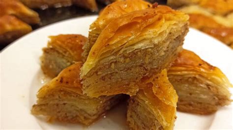 Baklava Tarifi Ev Yap M Baklava Nas L Yap L R Baklava Erbetinin