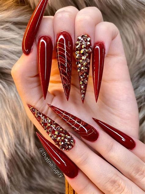 30 Most Beautiful Red Christmas Nails To Try This Year Stylish Belles
