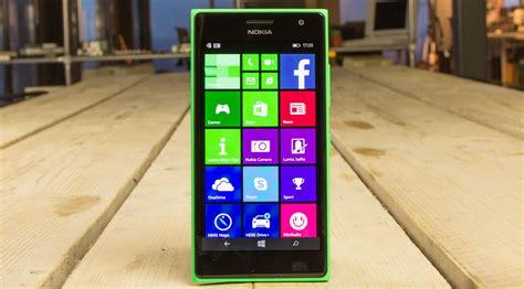 Nokia Lumia 735 Review Tweakers