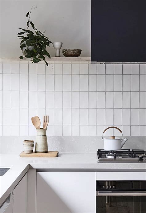 A Cool Way To Lay Subway Tiles Kitchen Splashback Tiles White