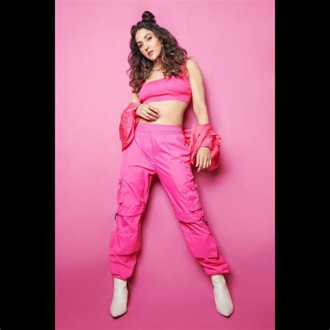 Palak Muchhal To Neeti Mohan Leading Ladies Who Are Setting Hot Fashion Goals Iwmbuzz