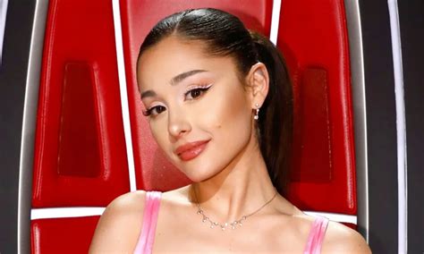 The Voices Ariana Grande Shows Off Her Endless Legs In Metallic Mini