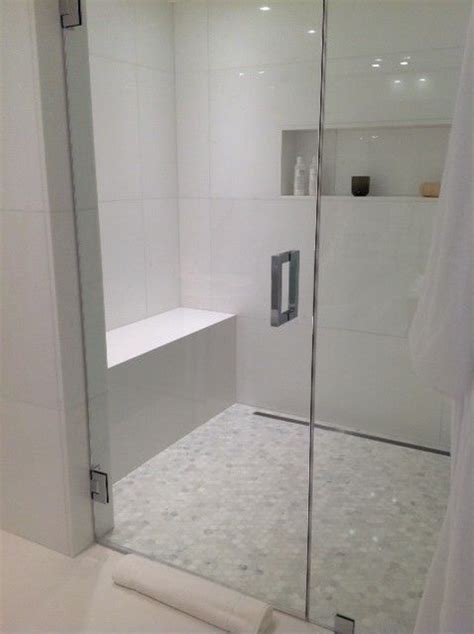 Calacatta marble is a distinctive italian calacatta marble that is white with gray and gold veining. Calacatta Marble Hexagon Mosaic Shower Floor and White ...