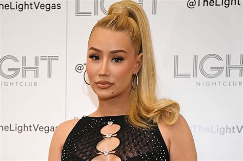 Iggy Azalea Says She S Making So Much Money On Onlyfans That She Won T Even Say How Much Money