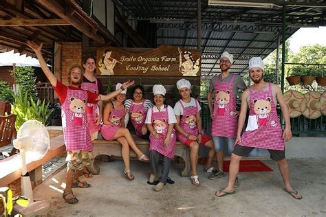 2023 half day thai cooking course at farm chiang mai