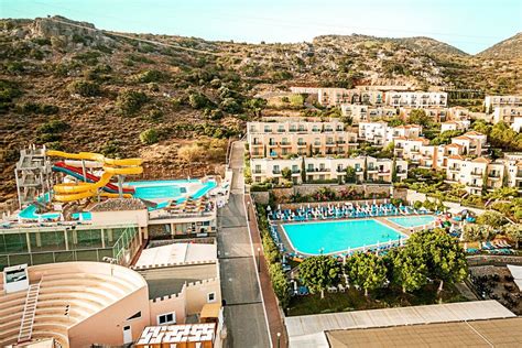 The Village Resort And Waterpark Hotel Chersonisos Grèce Tarifs 2021 Mis à Jour Et 389 Avis