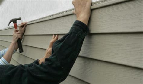 How To Install Vinyl Siding Diy And Repair Guides
