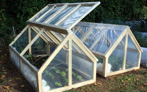 Benefits Of Building A Mini Greenhouse And Extend Your Growing Season The Owner Builder Network