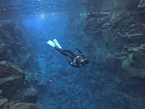 Silfra Fissure Apnea Freedive Dive Between The Continents