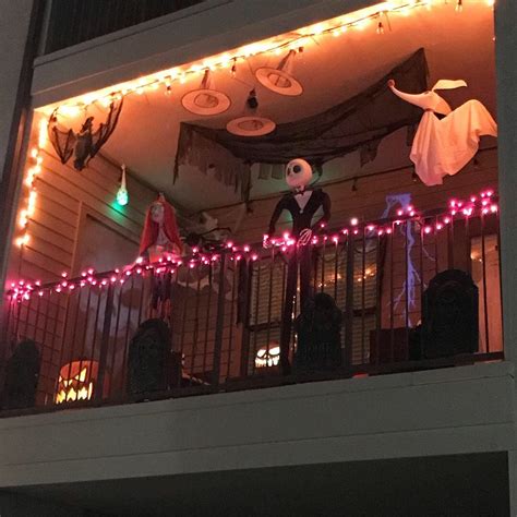 Apartment Balcony Halloween Decorations Triple Top Candlestick Pattern