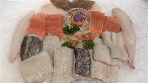 Luxury Prime Fish Box Locals Selected Fish Boxes Fresh Cornish Fish