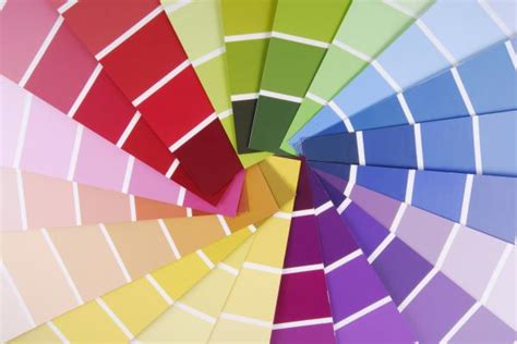 qué es la colorimetría y cómo usarla descubre cómo usar los colores para verte más favorecida